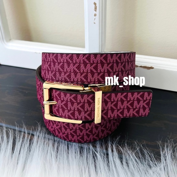 Michael Kors Accessories Michael Kors Signature Twist